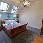 Holiday home 1 Bed Prestwich Duplex Free Parking