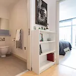 1 Bed Deansgate Flat Free Parking * Manchester
