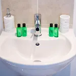 Centre 2-bed - New - Free Wi-fi - 公寓 *