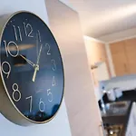 Centre 2-bed - New - Free Wi-fi -