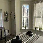 Appartement Deluxe In 20 Percent Off For Drake Concert Attendees!