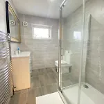 Homestay Elcot Close Private In A 4 Bed Shared House Manchester