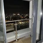 Beautiful 2 Bedroom Salford Quays Apartmán *