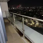 Beautiful 2 Bedroom Salford Quays *