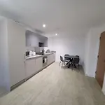 Beautiful 2 Bedroom Salford Quays