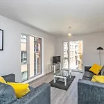 Halo - Centre Daire *