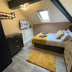 Deluxe In 20 Percent Off For Drake Concert Attendees! Appartement *