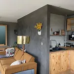 3 Bedroom Penthouse Appartement *