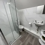 Deluxe In 20 Percent Off For Drake Concert Attendees! * Manchester