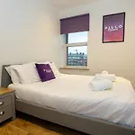 Pillo - Salford * Manchester