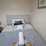 The Pride Of Manchester, Trafford Ubytování v soukromí *