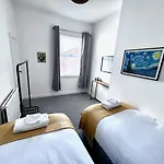 Ferienhaus House In *