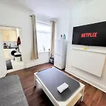 Comfortable House Near Etihad - Sleep Rest * Manchester