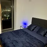 Salford Quays Apartment, Manchester