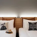 Moxy Otel 3*