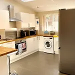 Greenwood Apartman *