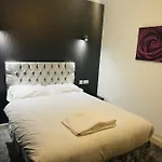 Hotel The Pleasant House 3*
