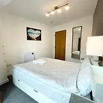 The Works-fresh 2bed In Centre, Opposite Arndale. Apartment Manchester
