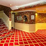 Hotell Britannia & 3*