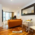 Sunset Haven Studio With Balcony And Free Parking
