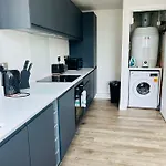 Stunning One Bedroom In Old Trafford Manchester