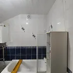 Business Friendly 2br House Sleeps 5, Wi-fi, Workspace & Free Parking Prázdninový dům Manchester