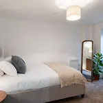 Kula Lejlighed *