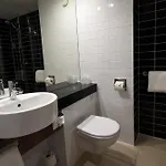 Otel Express Centre Arena By Ihg