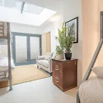 Townhouse With Roof Terrace Holiday home Manchester