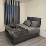Spacious 2 Double Bedroom Near Centre, Salford Apartmán Manchester