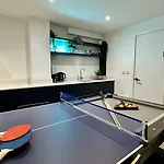 Daire Lux Livin' - Luxury 2 Bed With Sky Garden *