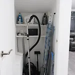 Holiday home Etihcity - 3 Bedroom Semi - Free Parking Near Etihad Stadium, Tourist Attractions, Centre, Transport And Motorway Links Next To Mcdonald's - Sky N Netflix Manchester
