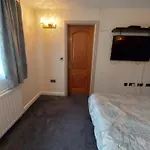 Dobcross Close Apartmán