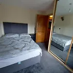 Apartmán Dobcross Close