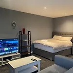 Old Trafford Cityview En-suite Apt Daire Manchester