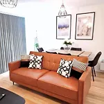 Apartment By Bevolve - Centre