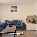 Noor Garden Co-living - Private Self-cater * Manchester