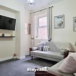 Spacious 5br In Leafy Withington * Манчестер