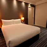 Otel Express Centre Arena By Ihg 3*