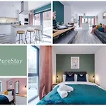 Modern 5 Bedroom House In By Purestay - Short With Service & Free Parking