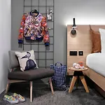 Szálloda Moxy 3*