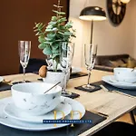 Mancunian Luxury Suite - Stylish & Warm 1-Bed - Ideal For Business Or Work Stays - By Parydise Properties