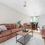 Hébergement de vacances Fantastic, Modern 3 Bedroom House