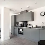 Modern 3 Bedroom