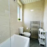 Kozyguru Spacious 3 Bedroom 8ppl Hse 50% Off Long * Manchester