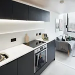 Duplex - Balcony - Roof Terrace - Parking Манчестер