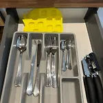 Penthouse Height Flat, View Balcony, Quiet, Free Wifi, Gym & Minimalistic