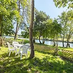 Feriehus Guestready - A Haven By The River *