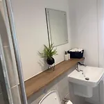 Daire Your Private Oasis In Manchester