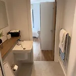 Your Private Oasis In Daire Manchester
